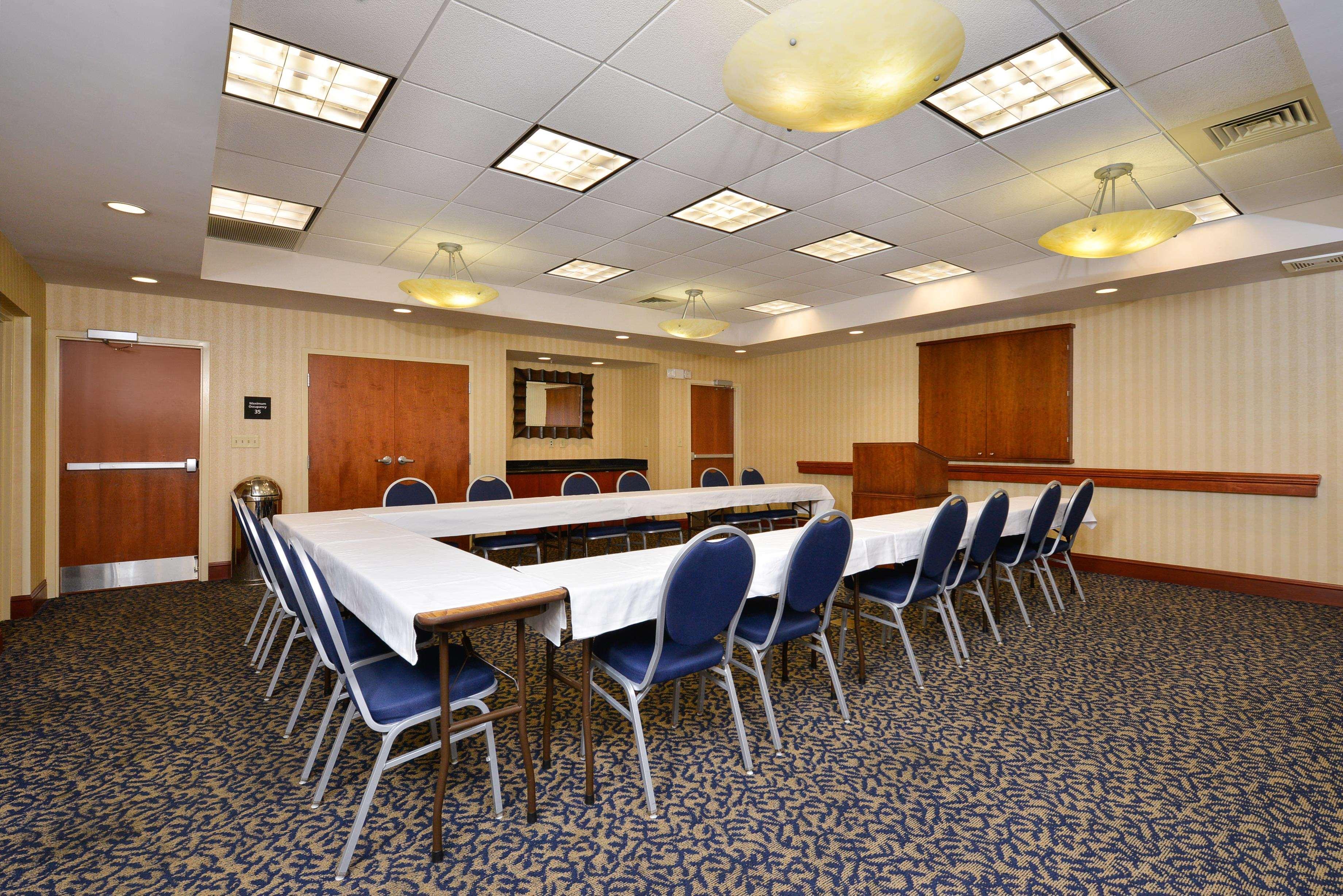 Hampton Inn Farmville Exterior photo