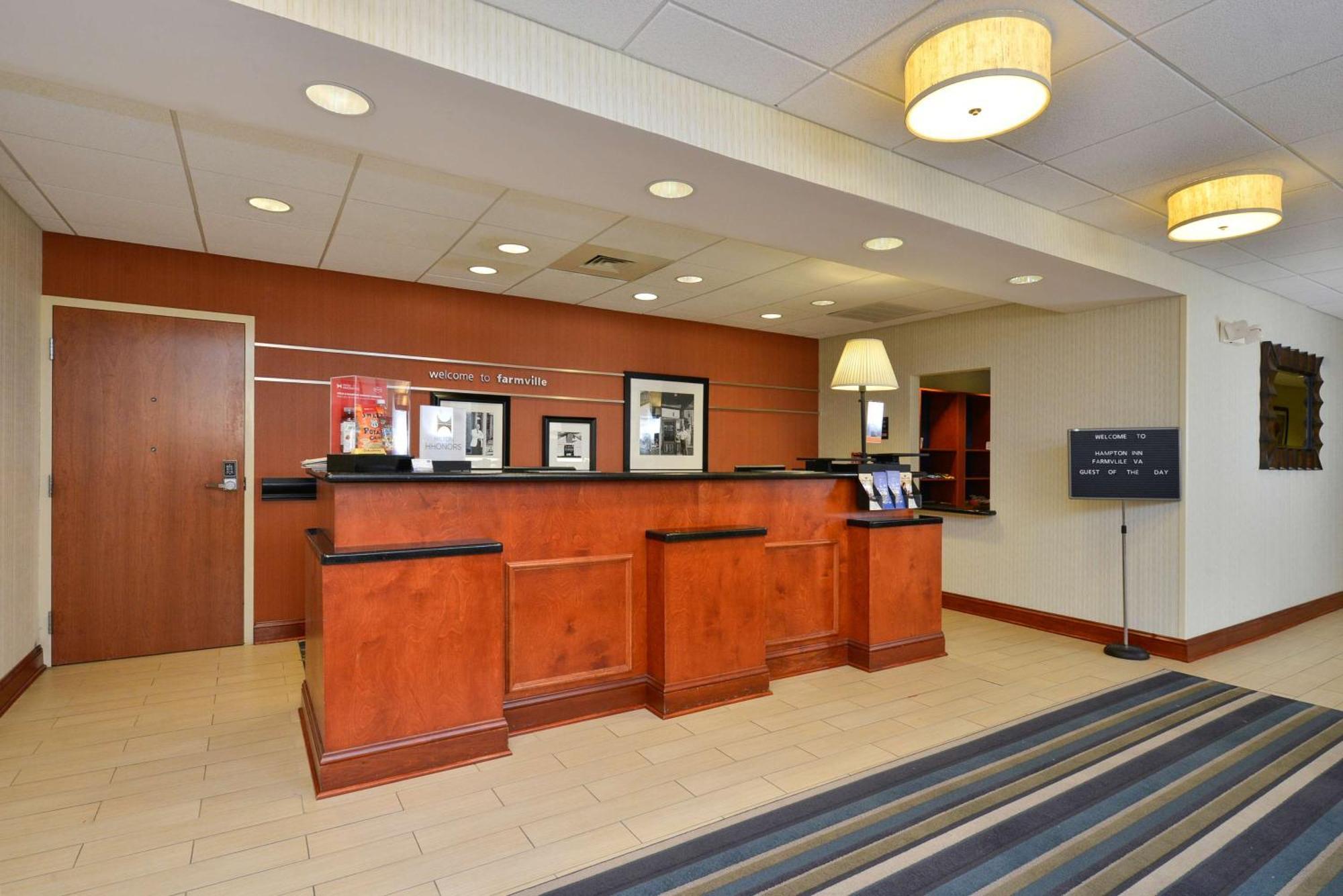 Hampton Inn Farmville Exterior photo
